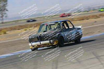 media/Oct-01-2022-24 Hours of Lemons (Sat) [[0fb1f7cfb1]]/10am (Front Straight)/